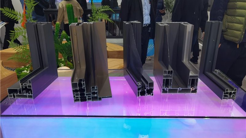 上海玻璃幕墙选型，如何规避常见误区？**